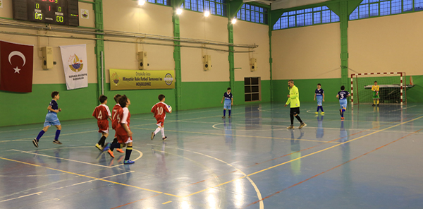 FUTSAL TURNUVASININ 3. GÜNÜNDE 25 GOL