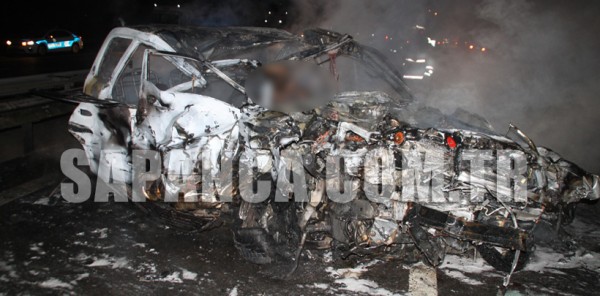 SAPANCA’DA TRAFİK KAZASI: 2 ÖLÜ