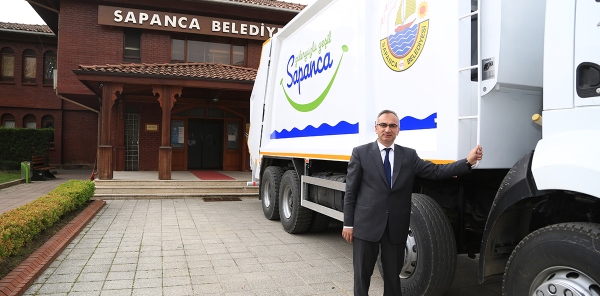 BELEDİYE’YE YENİ ÇÖP TRANSFER ARACI