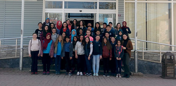 ÖĞRENCİLERDEN ANLAMLI ZİYARET