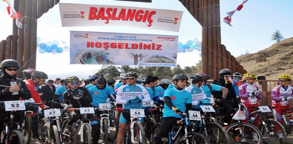 CUMARTESİ GÜNÜ BU YOL TRAFİĞE KAPATILACAK