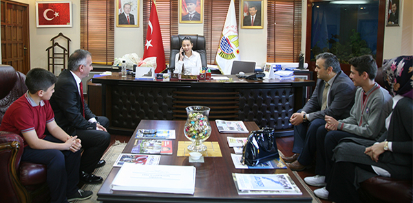 YILMAZER'İN KOLTUĞUNU DEVRALDI