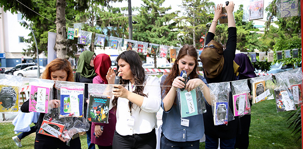 AĞAÇLAR KİTAP AÇTI