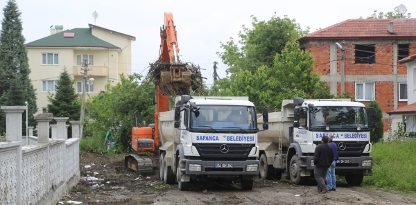 SÖNMEZ CADDESİ’NE YENİ SOKAK GELİYOR