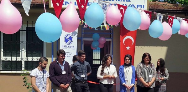 GELECEĞİN BİLİM İNSANLARINA LABORATUVAR DESTEĞİ