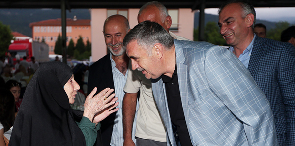 SOFRALAR SAPANCA’DA KURULUYOR