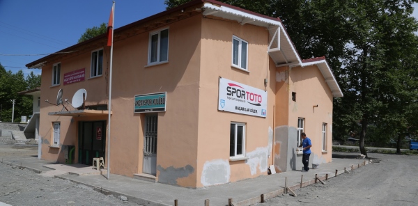 SPOR KULÜPLERİNE KATKILAR DEVAM EDİYOR