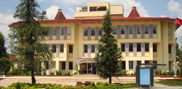 KAYMAKAMLIKTA 3 MEMUR AÇIĞA ALINDI