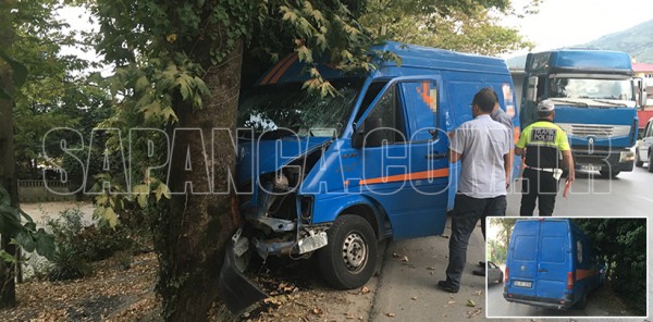SÜRÜCÜSÜ ARAÇTAN DÜŞTÜ: 1 YARALI