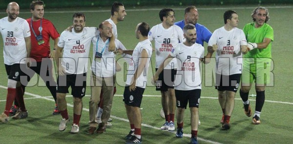 SAKARYA OLGUNLARDA MASA BAŞI OYUNLARI