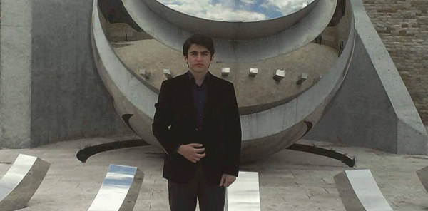 'KEŞKE KUŞ OLSAM' SATIŞA ÇIKTI