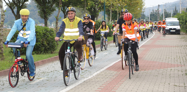 ''SARI BİSİKLETLİLER'' PROJESİ GERÇEKLEŞTİ