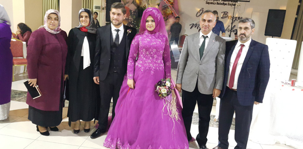 ARZU VE NAHAS EVLİLİĞE İLK ADIMI ATTI