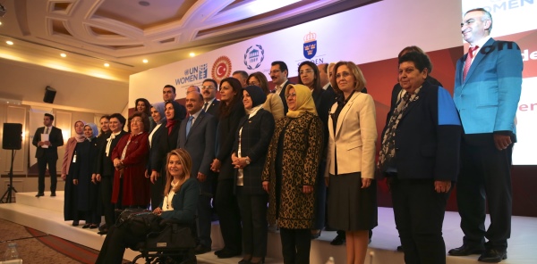 ''TSK'DA BAŞÖRTÜ YASAĞINI KALDIRDIK''