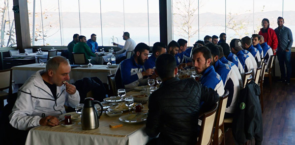 SAPANCASPOR KAHVALTIDA BİR ARAYA GELDİ