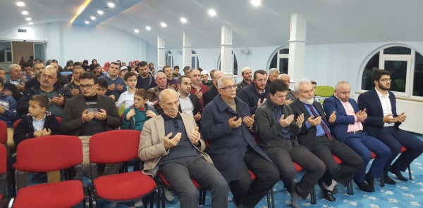 SAPANCA İMAM HATİP ORTAOKULU’NDAN DUA GECESİ