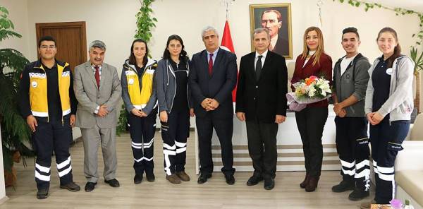 GELECEĞİN SAĞLIKÇILARINDAN SAĞLAM'A ZİYARET