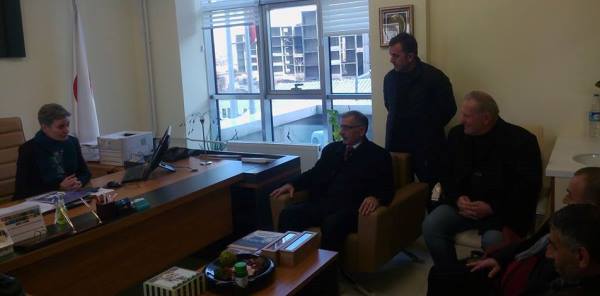 AK PARTİ’DEN HASTANE ZİYARETİ