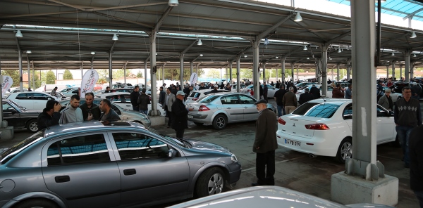 SAPANCA OTO PAZARI ARTIK PAZAR GÜNLERİ