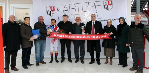 SAPANCA BELEDİYE BAŞKANLIĞI KOŞUSU GERÇEKLEŞTİ