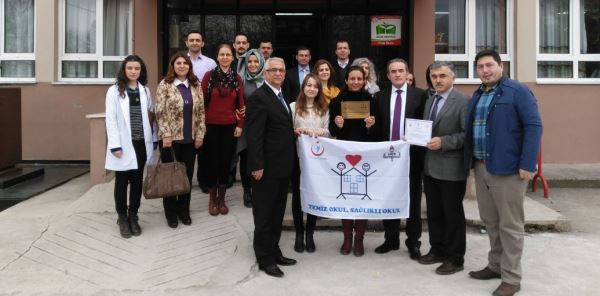 BİLGİN ÖZKAYNAK İLKOKULU’NA BEYAZ BAYRAK