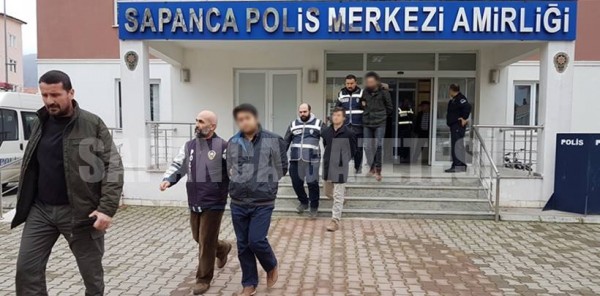 SAPANCA’DA FETÖ/PDY SORUŞTURMASI: 3 TUTUKLAMA