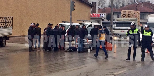 SAPANCA’DA OTOMOBİLİN ÇARPTIĞI ÖZLEM BAZ YARALANDI