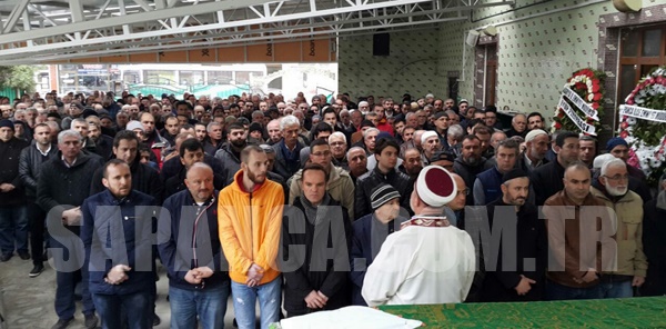 SAPANCA GENÇLİKSPOR ESKİ BAŞKANI BÜLENT PULAT’IN ANNESİ VEFAT ETTİ