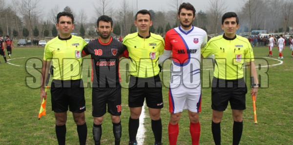 LİDER KOLTUĞU TERK ETMEDİ