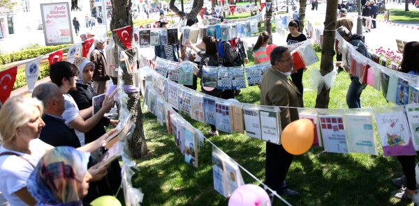 BİR SAPANCA MYO KLASİĞİ: 'AĞAÇLAR KİTAP AÇTI'