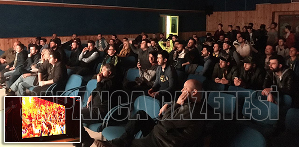 DEV MAÇI DEV EKRANDA İZLEDİLER