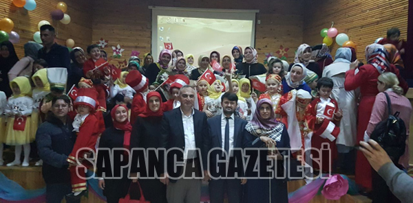 MİNİKLERDEN YIL SONU PROGRAMI