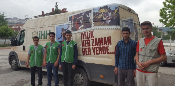 İHH SAPANCA RAMAZAN YARDIMLARINI SÜRDÜRÜYOR