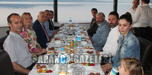 SAPANCA TURİZM DERNEĞİ İFTARDA BİR ARAYA GELDİ