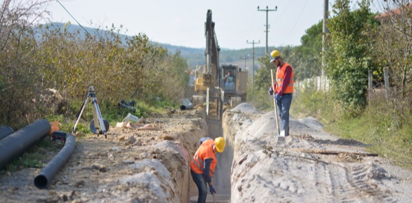 SAPANCA'DA 17 MAHALLEYE YENİ İÇMESUYU HATTI
