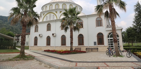 MERKEZ CAMİSİ'NDE ÇALIŞMALAR TAMAMLANDI
