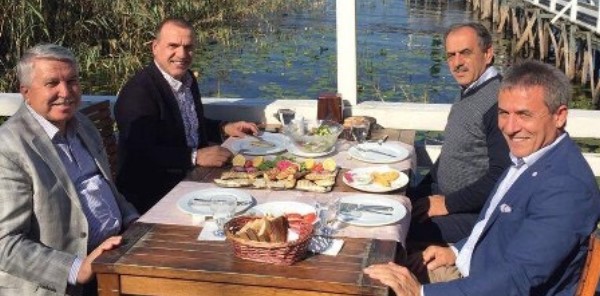 İBRAHİM USLU, ESKİ BAŞKANLARI AĞIRLADI