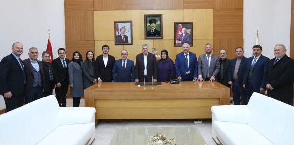 TOÇOĞLU, AK PARTİ SAPANCA İLÇE TEŞKİLATINI AĞIRLADI