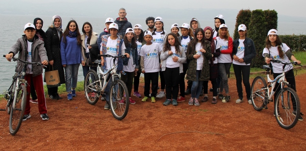 SAĞLIK İÇİN PEDAL ÇEVİRDİLER