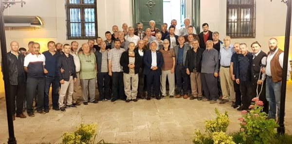 AK PARTİ GECE GÜNDÜZ SAHADA