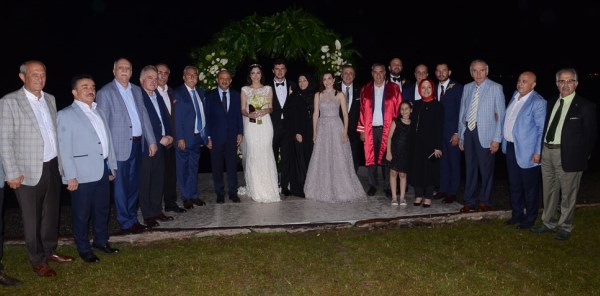 BALCI, SAPANCA'DA KIZINI EVLENDİRDİ