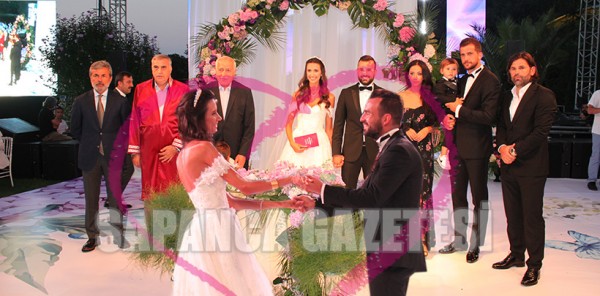 SAPANCA'DA MASAL GİBİ DÜĞÜN