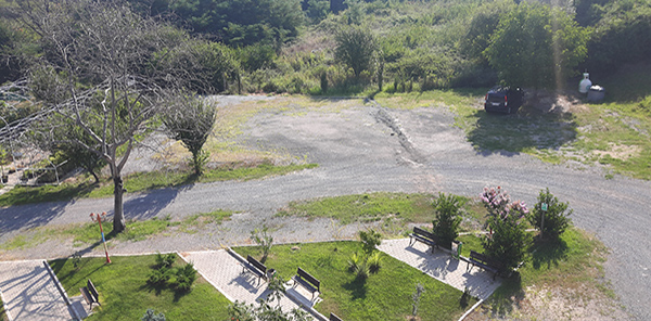 SAPANCA MYO ASFALT BEKLİYOR