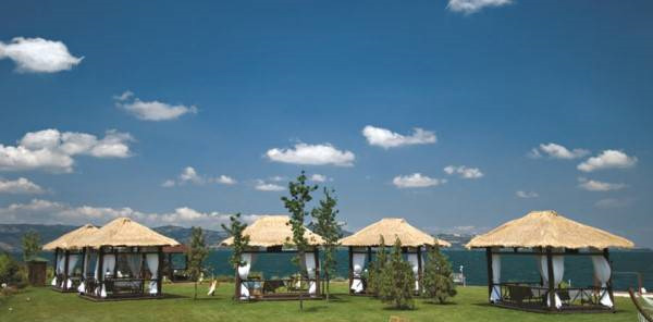 ŞEHRE YAKIN - STRESTEN UZAK RİCHMOND NUA WELLNESS - SPA