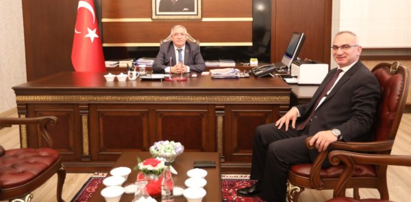 BAŞKAN YILMAZER'DEN VALİ NAYİR'E ZİYARET