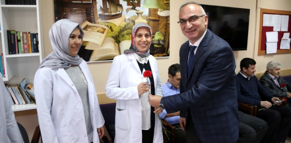 YILMAZER, ÖĞRETMENLERİ UNUTMADI