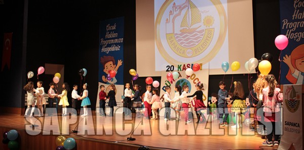 DÜNYA ÇOCUK HAKLARI GÜNÜ COŞKUYLA KUTLANDI