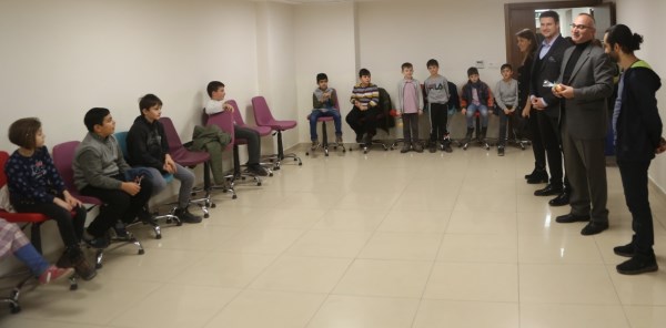 BAŞKAN YILMAZER, ÖĞRENCİLERLE BİR ARAYA GELDİ