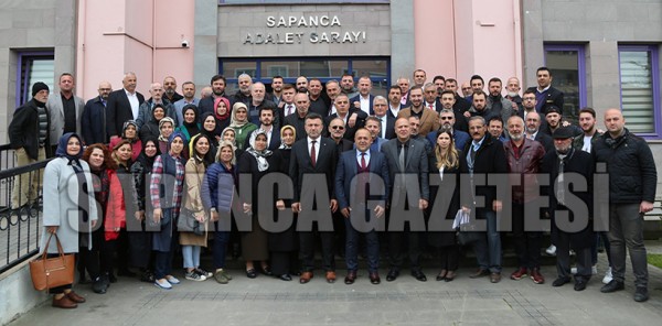 SAPANCA BELEDİYE BAŞKANI SEÇİLEN ÖZEN MAZBATASINI ALDI