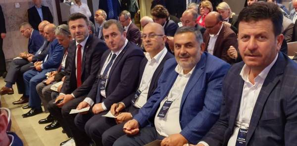 MARMARA BELEDİYELER BİRLİĞİ TOPLANTISINA KATILDILAR